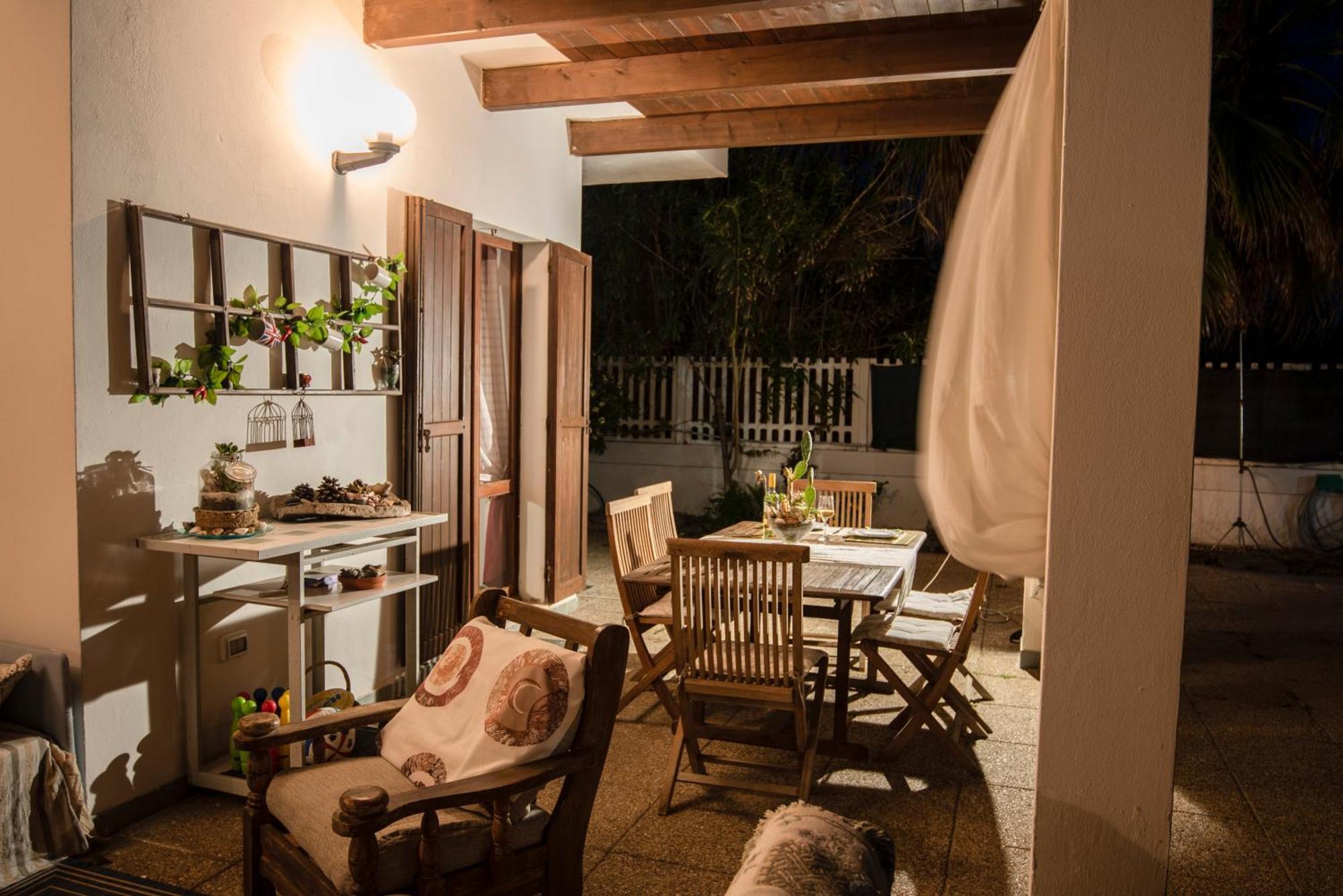 Villa By The Beach Sant'Andrea  Exteriér fotografie